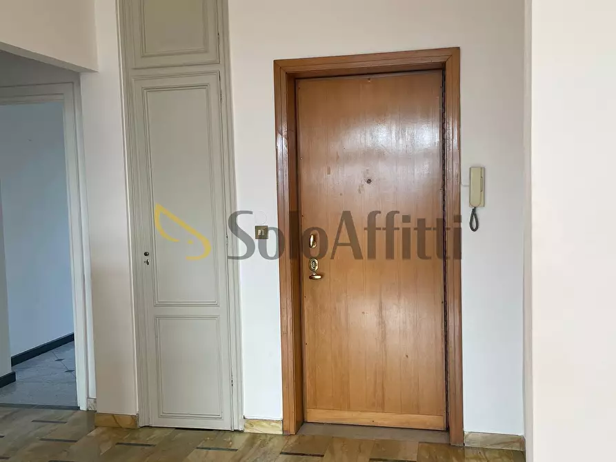 Immagine 19 di Trilocale in affitto  in Corso Galileo Ferraris a Torino