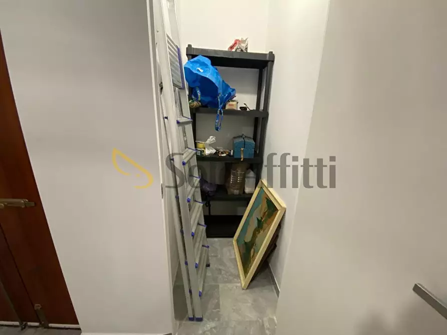 Immagine 24 di Stanza singola in affitto  in Via Ferrarecce 82 a Caserta