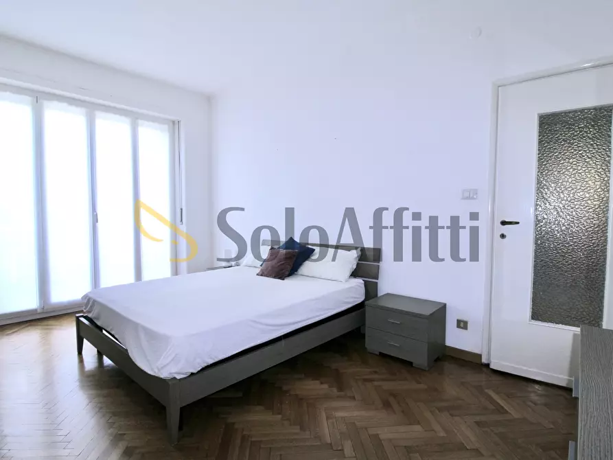 Immagine 2 di Bilocale in affitto  in Viale Brianza 8 a Milano