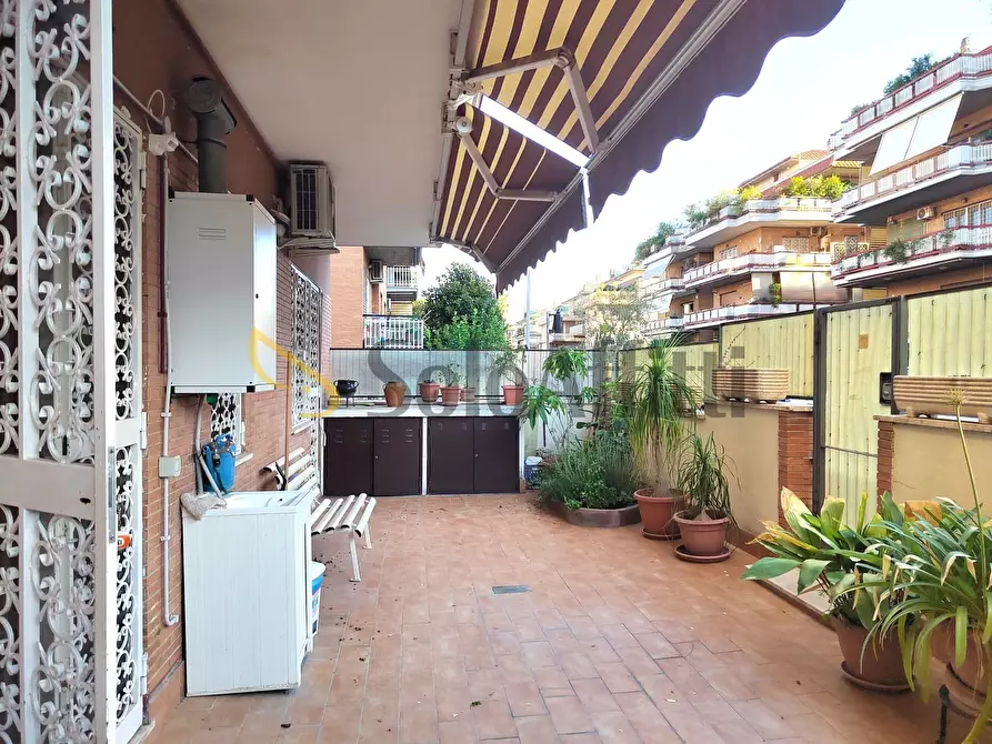 Immagine 17 di Trilocale in affitto  in Via Antonio Sogliano a Roma