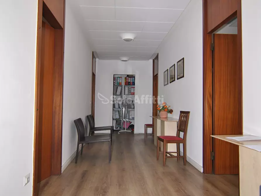 Immagine 4 di Ufficio in affitto  in Via Cairoli 69 a Livorno