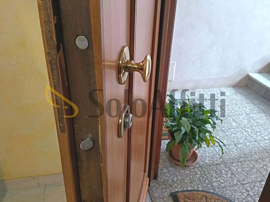 Immagine 2 di Bilocale in affitto  in Via Carlo Pisacane a Torino