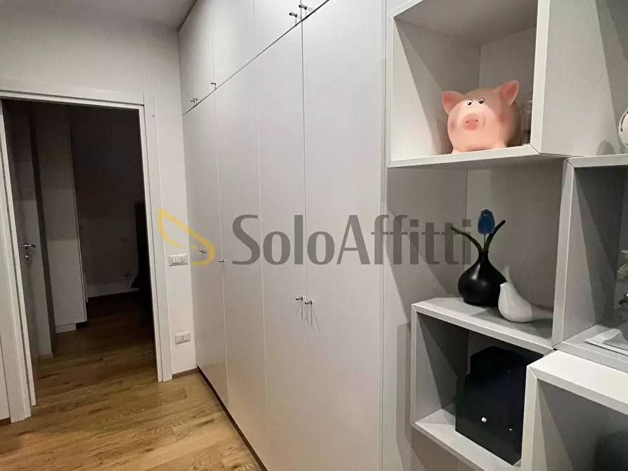 Immagine 3 di Bilocale in affitto  in Via Napo Torriani 25 a Como