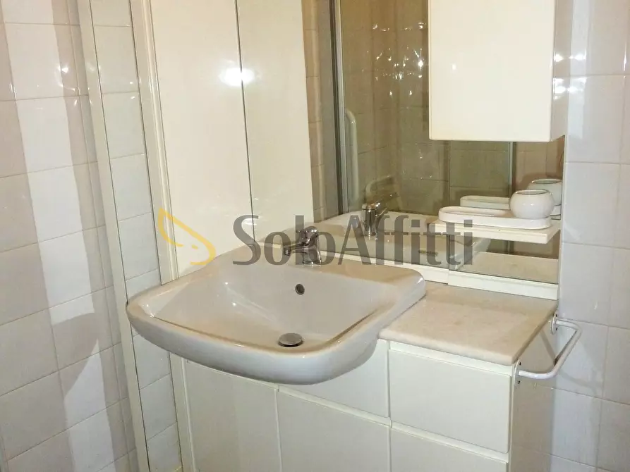 Immagine 15 di Quadrilocale in affitto  in Via Roma 63 a Ospedaletti