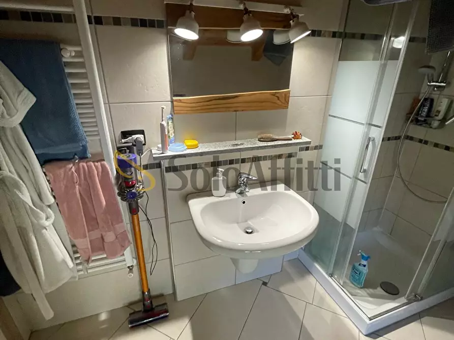 Immagine 16 di Quadrilocale in affitto  in Corso Laghi 267 a Avigliana