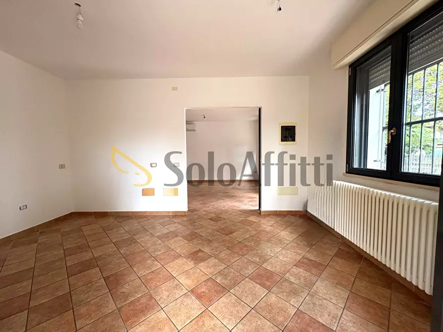 Immagine 5 di Villa in affitto  in Via Coriano 298 a Rimini