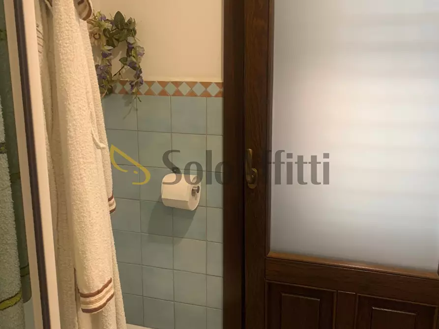 Immagine 4 di Quadrilocale in affitto  in Via Duca di Massa 10 a Aci Castello