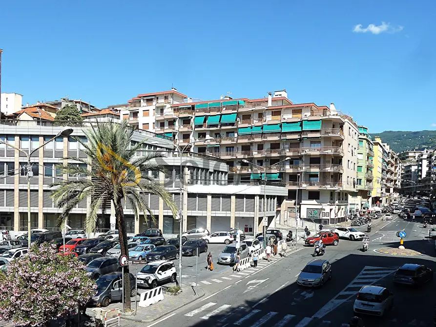 Immagine 8 di Bilocale in affitto  in Via Martiri della Libertà 12 a San Remo