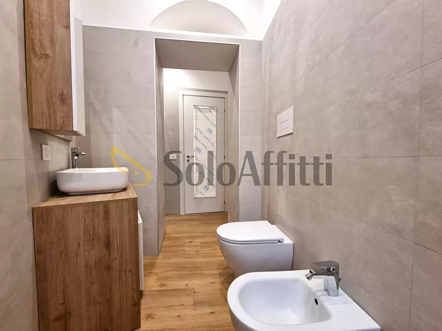 Immagine 10 di Bilocale in affitto  a Catanzaro