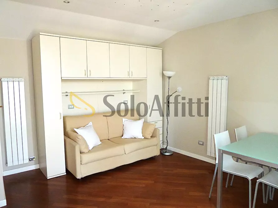 Immagine 1 di Monolocale in affitto  in Via Nino Bixio 87 a San Remo