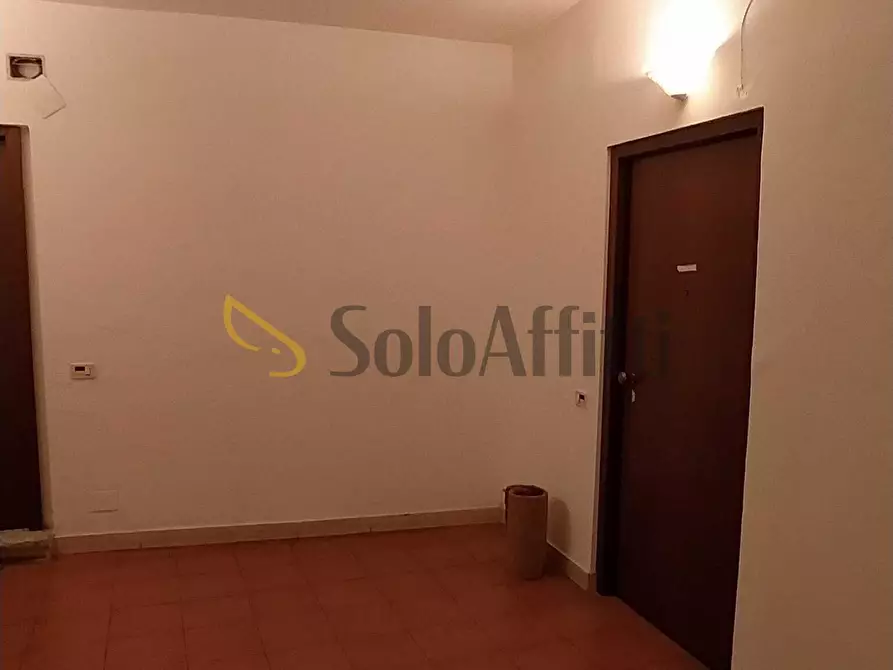 Immagine 17 di Bilocale in affitto  in Via Cavour a Terni