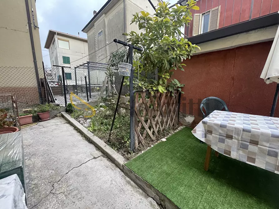 Immagine 11 di Bilocale in affitto  a Osimo