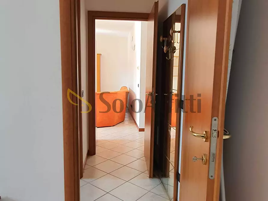 Immagine 10 di Bilocale in affitto  a Samarate