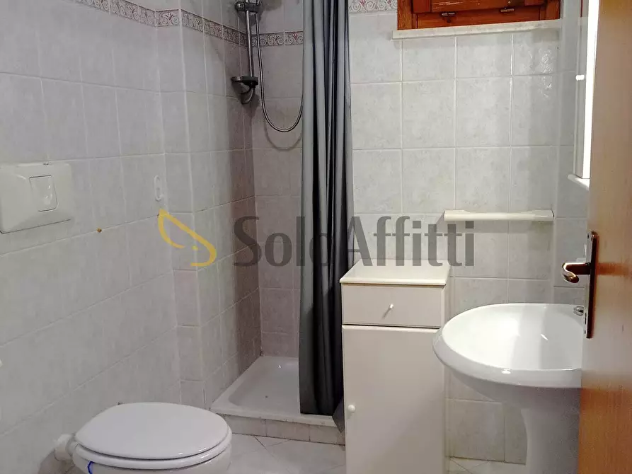Immagine 17 di Trilocale in affitto  a Fondi
