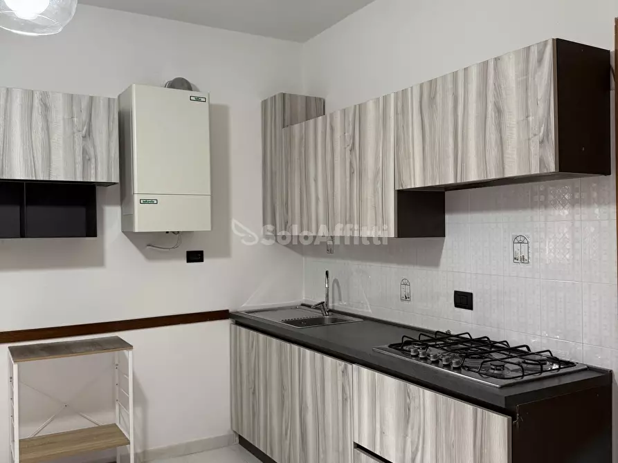 Immagine 10 di Quadrilocale in affitto  in Via Rifreddo 300 a Potenza