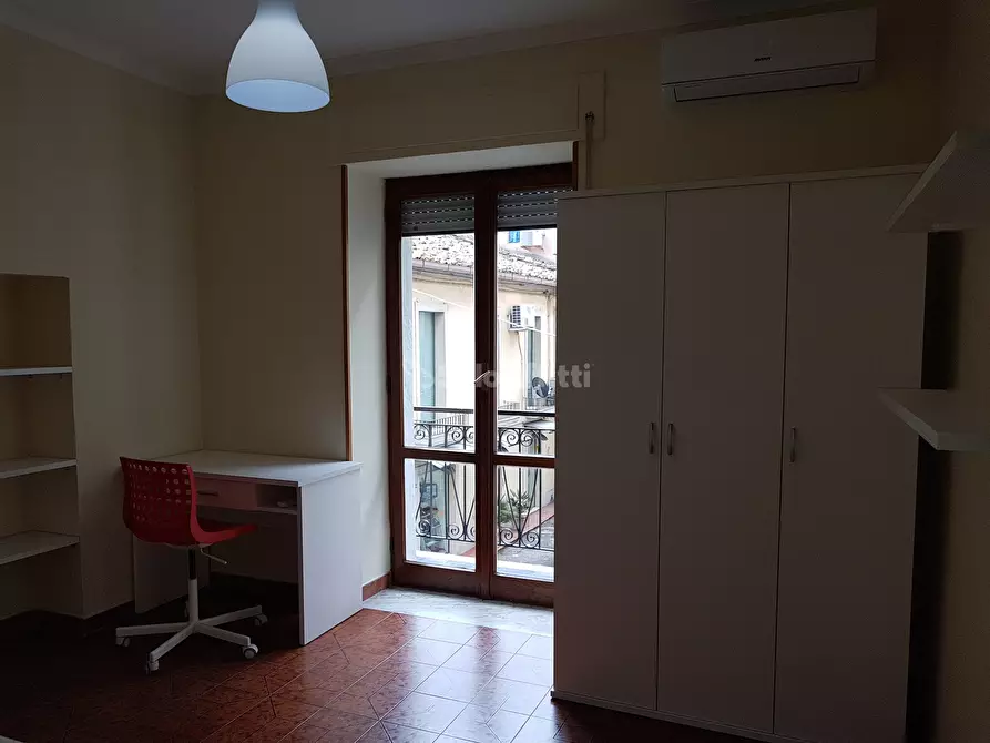 Immagine 9 di Stanza singola in affitto  a Catanzaro