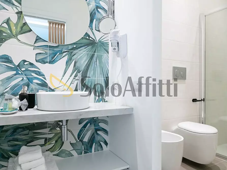 Immagine 14 di Appartamento in affitto  in Via Teocrito 48 a Catania