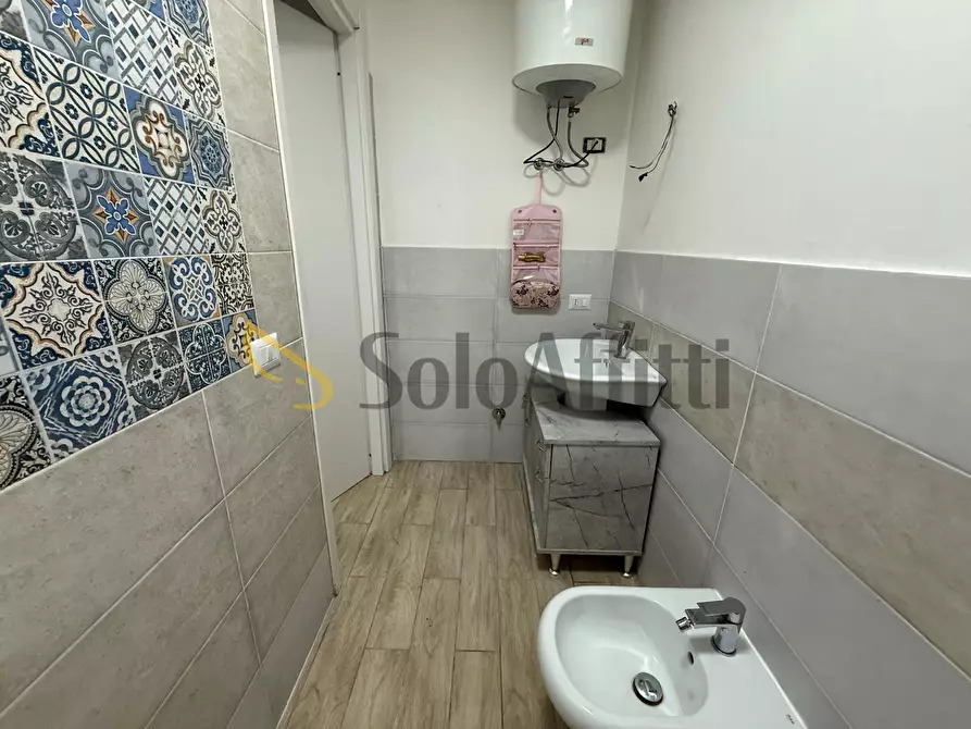 Immagine 12 di Bilocale in affitto  in Via Salerno 43 a Caserta
