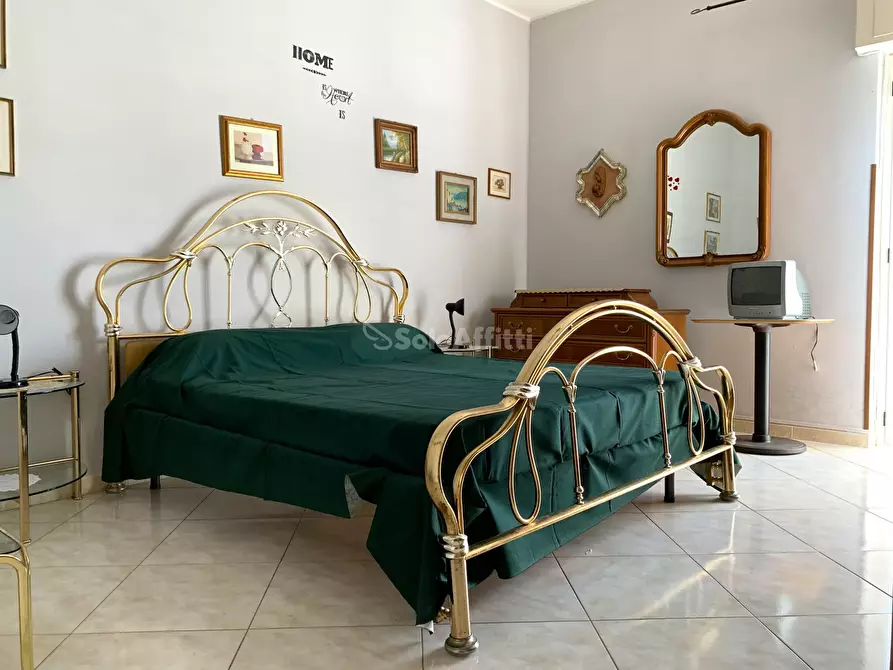 Immagine 1 di Quadrilocale in affitto  a Catanzaro