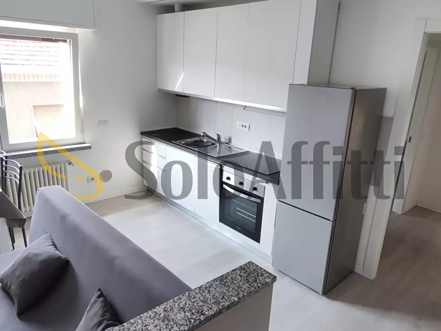 Immagine 1 di Bilocale in affitto  in via adige a Cusano Milanino