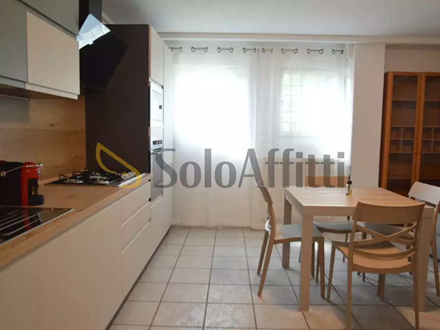 Immagine 3 di Bilocale in affitto  in Viale Monte Amiata 41 a Rozzano