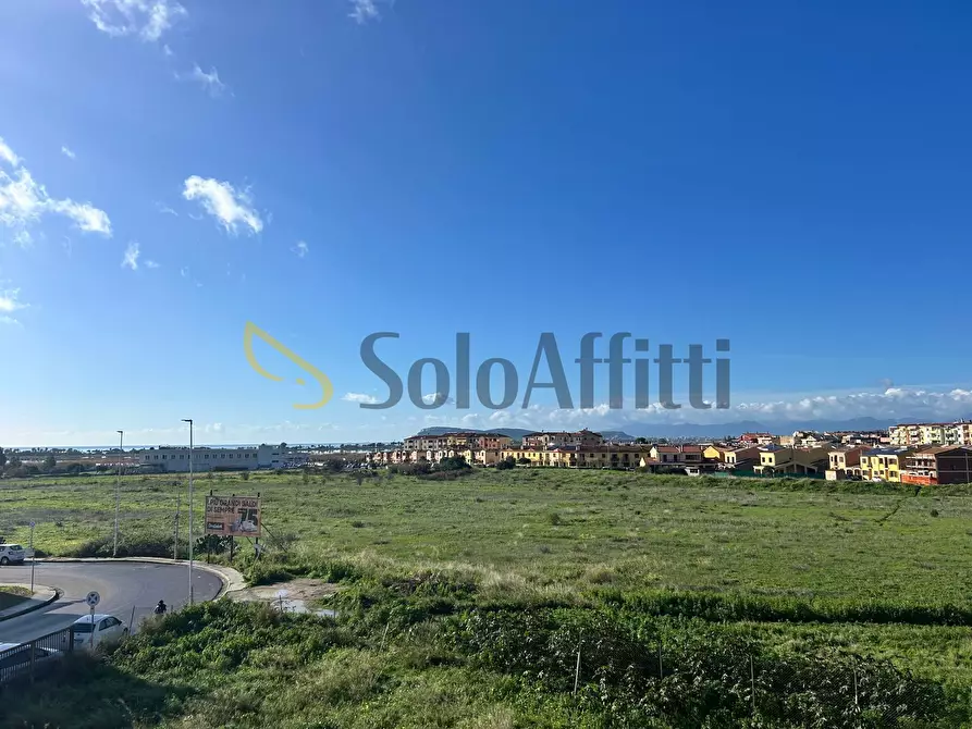 Immagine 11 di Bilocale in affitto  a Quartu Sant'elena