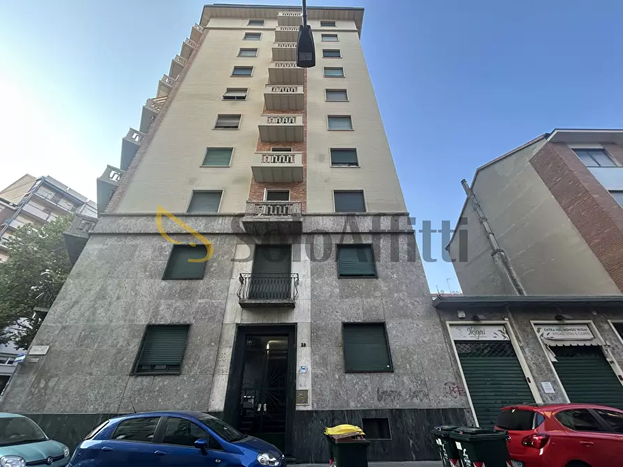 Immagine 1 di Quadrilocale in affitto  in Via Oulx 30 a Torino