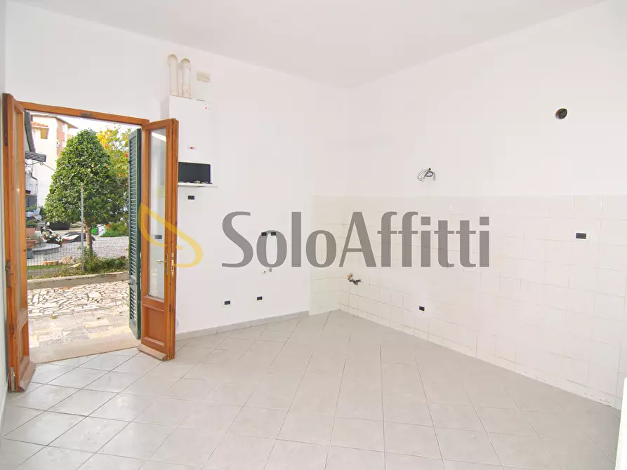 Immagine 4 di Trilocale in affitto  a Rosignano Marittimo