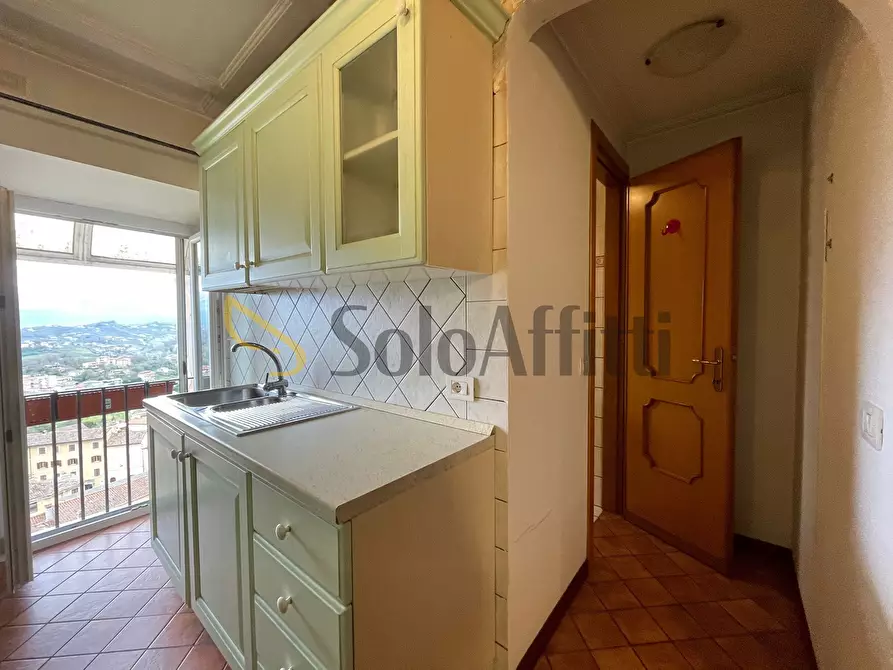 Immagine 10 di Trilocale in affitto  a Frosinone