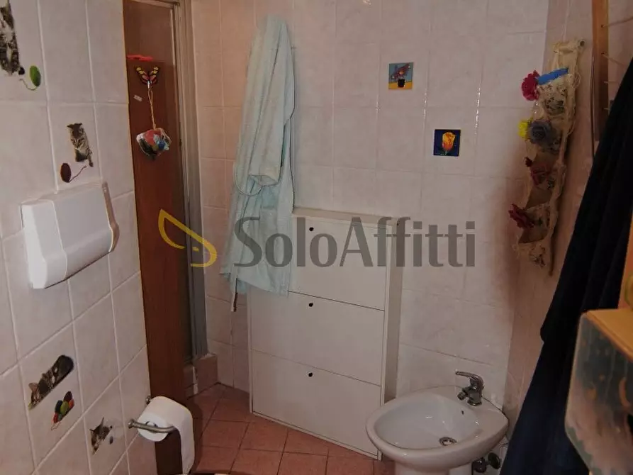 Immagine 7 di Trilocale in affitto  a Livorno