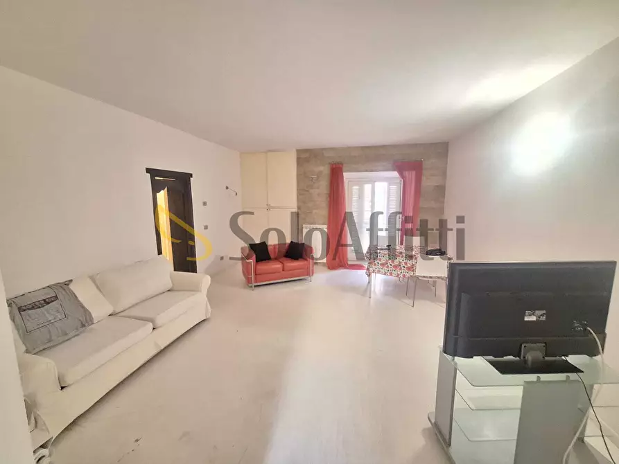 Immagine 1 di Monolocale in affitto  in Via Roma 64/B a Livorno