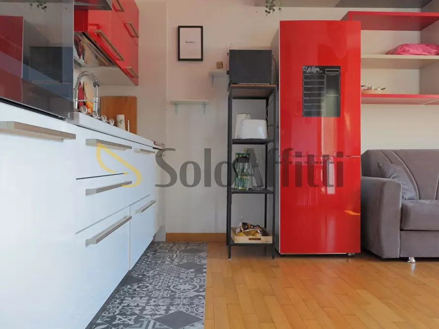 Immagine 5 di Bilocale in affitto  in Via Gressoney 7 a Milano