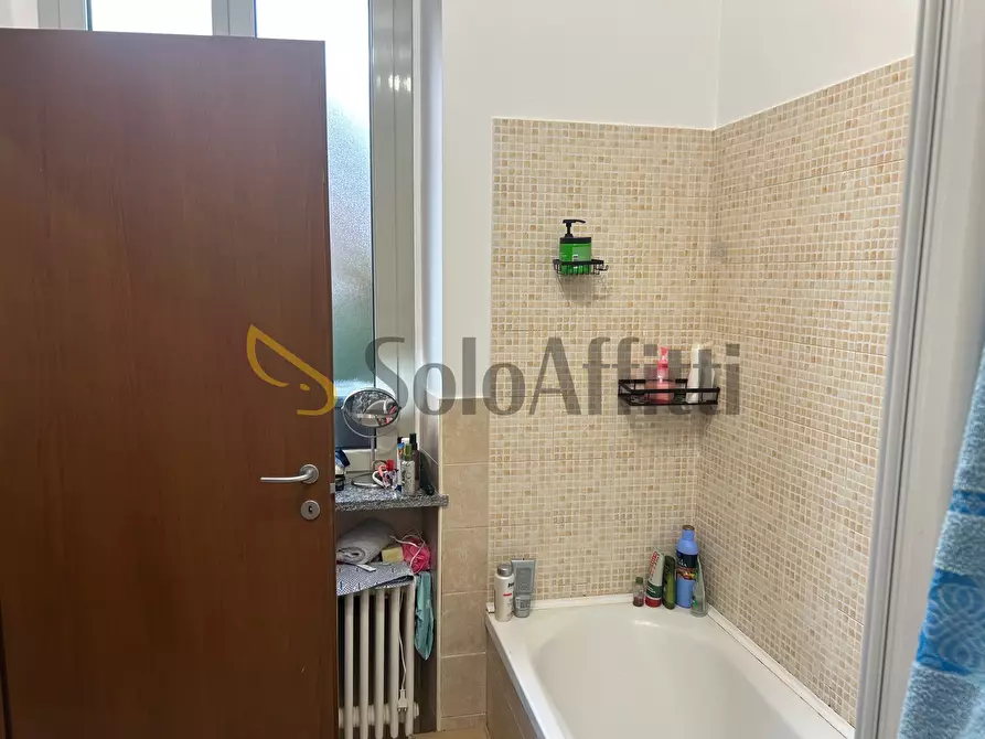 Immagine 16 di Trilocale in affitto  in Via San Mauro 12 a Settimo Torinese