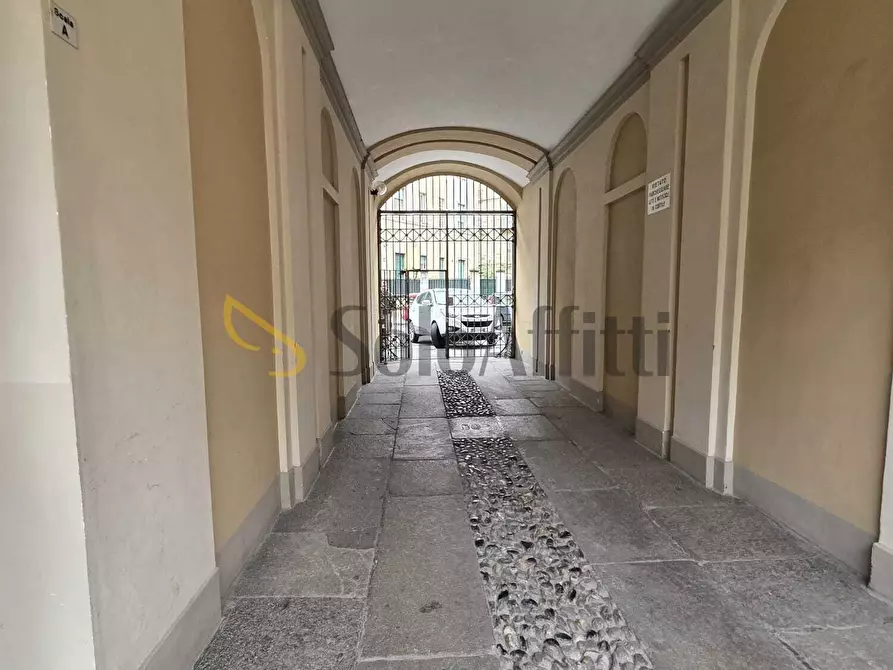 Immagine 15 di Bilocale in affitto  in Via San Paolo a Torino