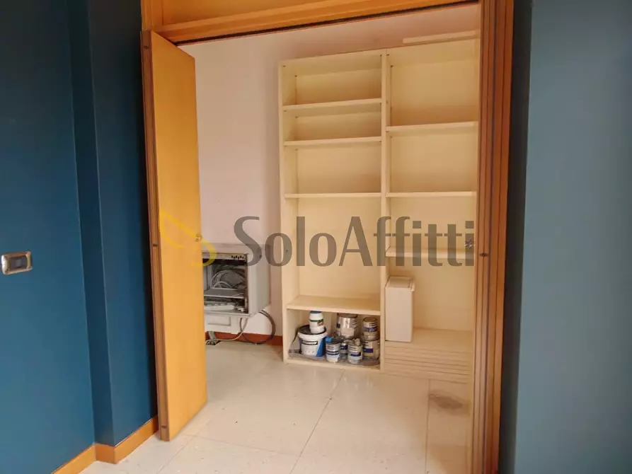 Immagine 20 di Ufficio in affitto  a Gallarate