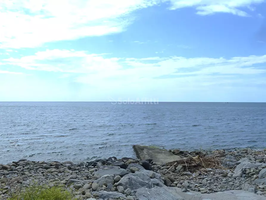 Immagine 24 di Trilocale in affitto  in Corso Felice Cavallotti 340 a San Remo