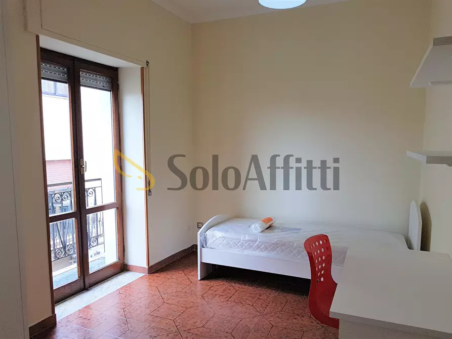 Immagine 15 di Pentalocale in affitto  a Catanzaro