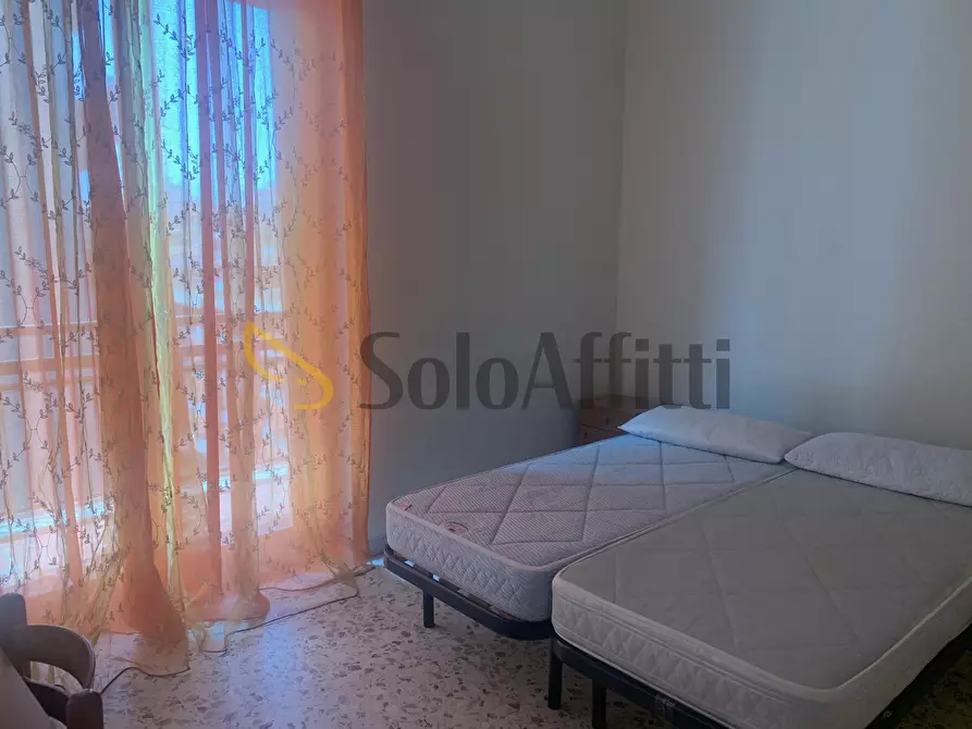 Immagine 2 di Stanza singola in affitto  in Viale Jonio 124 a Catania