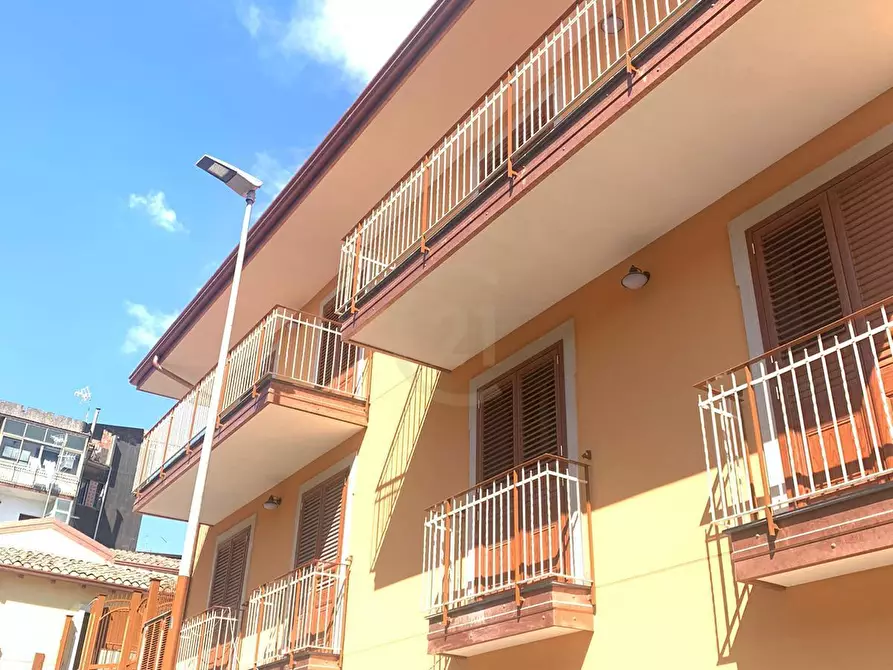 Immagine 16 di Appartamento in vendita  a Trecastagni