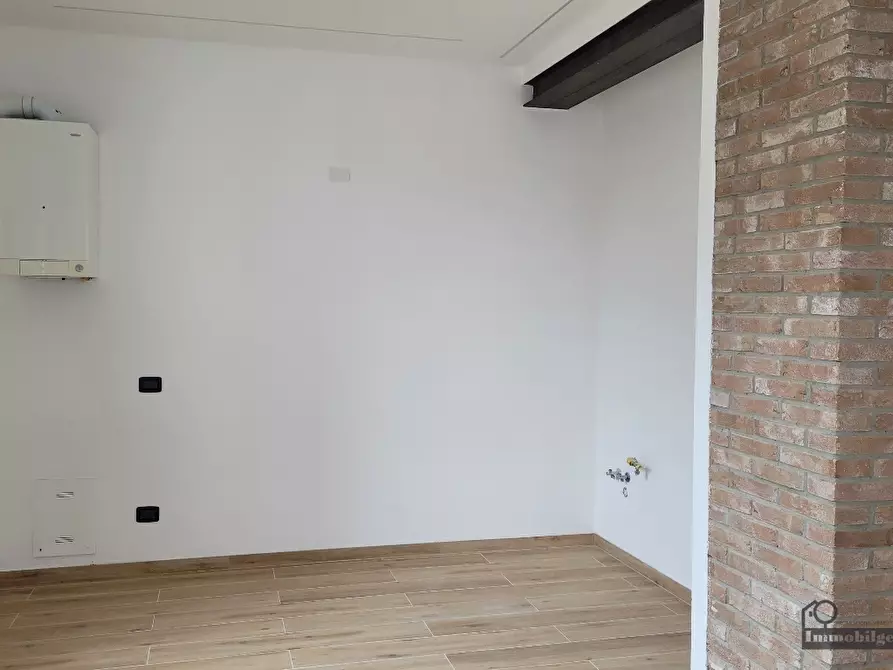 Immagine 15 di Bilocale in vendita  in Strada Manara 4 a Parma