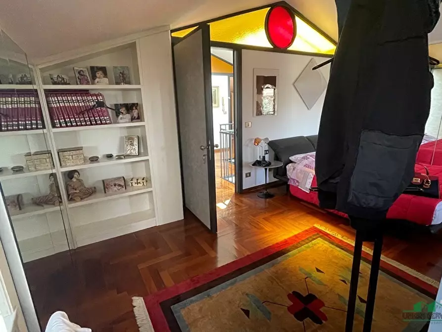 Immagine 27 di Quadrilocale in vendita  in Strada Comunale Farnese 48 a Parma