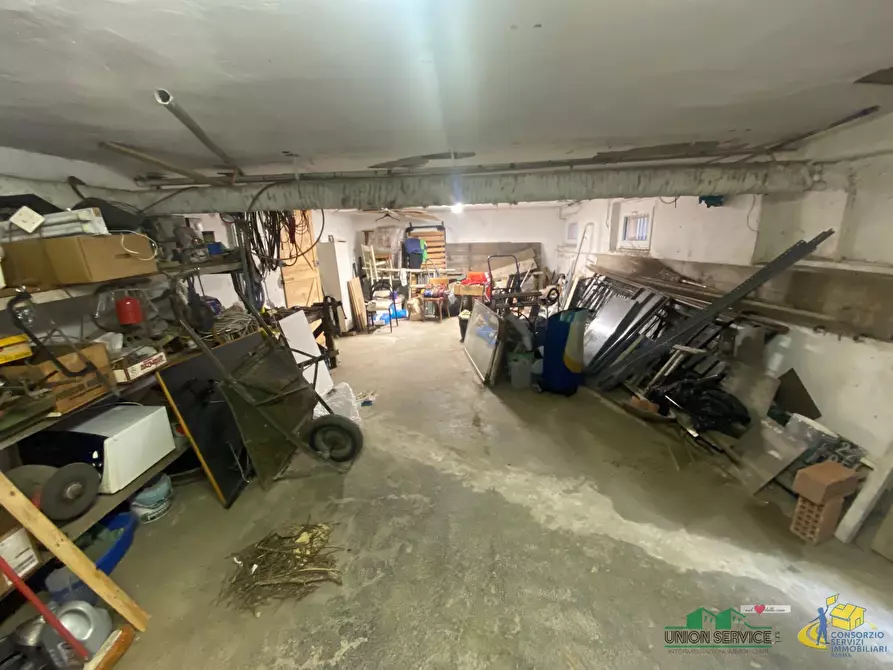 Immagine 18 di Trilocale in vendita  in Via Scarabelli Zunti 18 a Parma