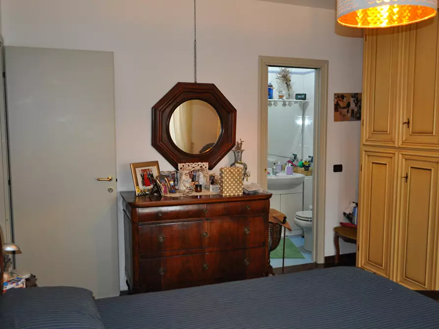 Immagine 46 di Trilocale in vendita  in Via Ulivi 24 a Collecchio