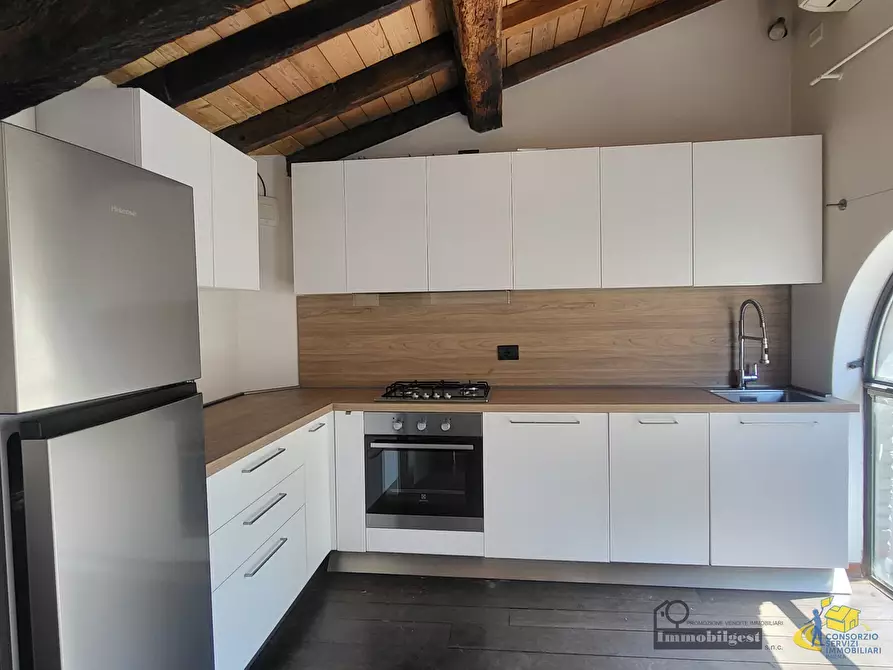 Immagine 7 di Bilocale in affitto  in Borgo Naviglio 6 a Parma