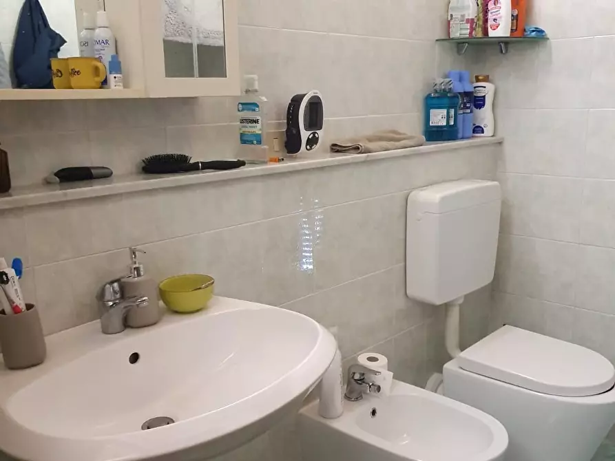 Immagine 28 di Quadrilocale in vendita  in Via Mantova a Parma