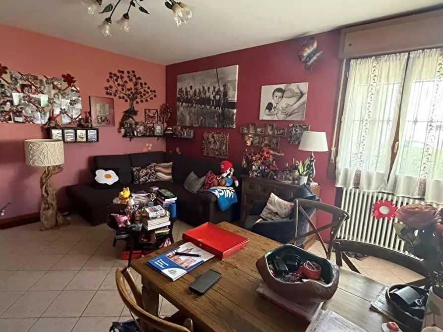Immagine 3 di Trilocale in vendita  in Strada Bassa 20 a Collecchio