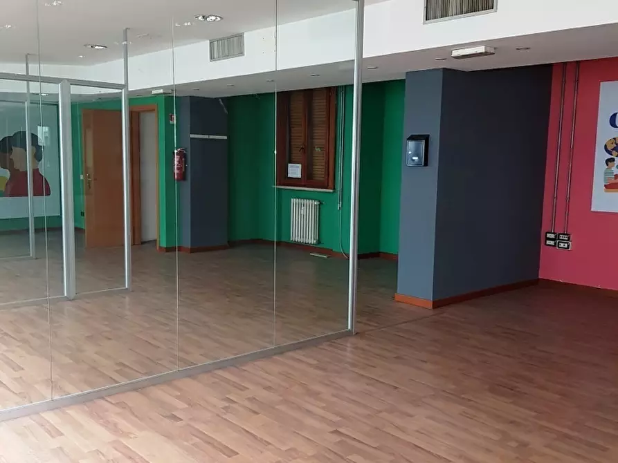 Immagine 1 di Ufficio in affitto  in Strada Giuseppe Mazzini 3 a Parma
