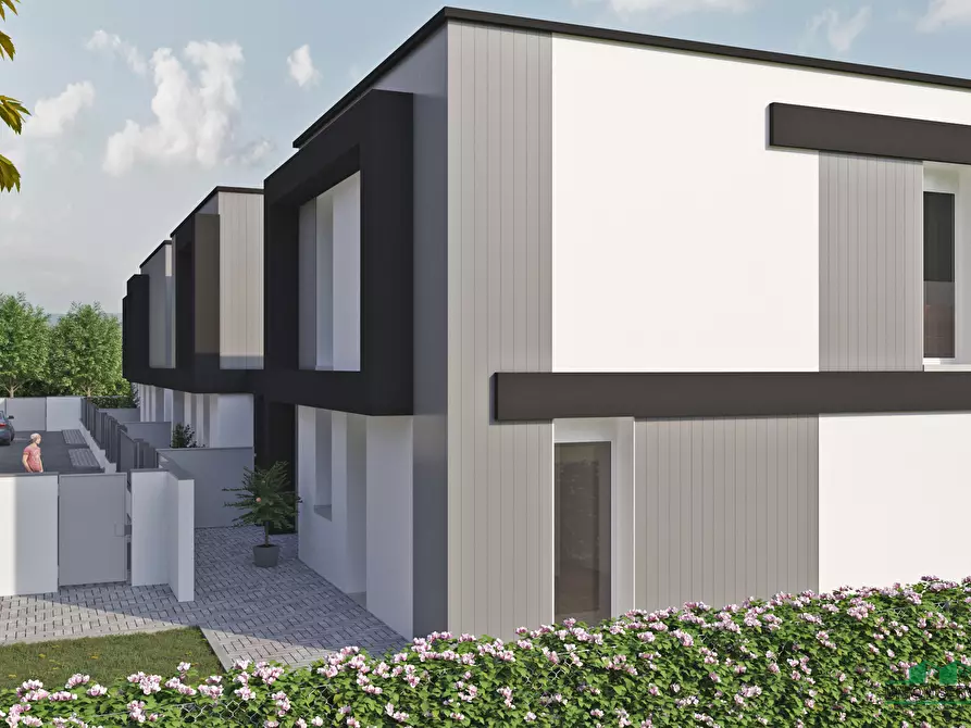 Immagine 2 di Villa in vendita  in Via Alberto Bricoli a Noceto