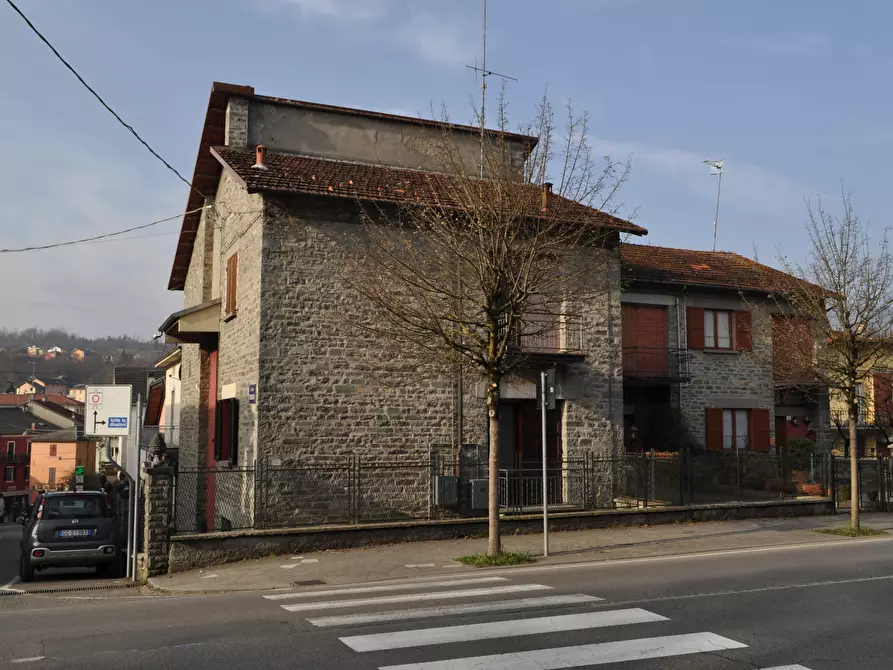 Immagine 5 di Trilocale in vendita  in Via Trento 13 a Bedonia