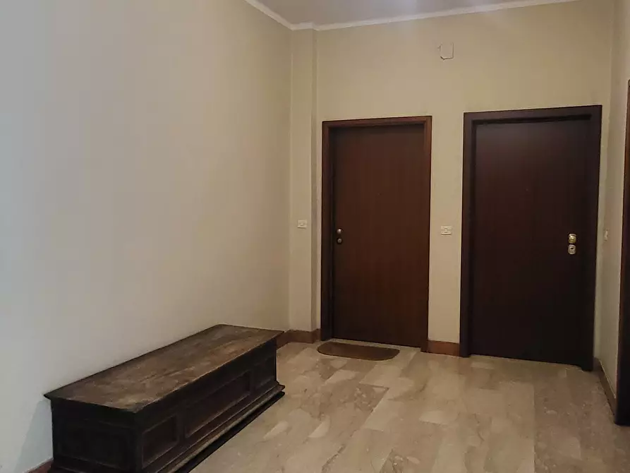 Immagine 9 di Trilocale in affitto  in Borgo Santo Stefano 3 a Parma